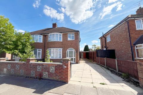 4 bedroom semi-detached house to rent, Lamborne Road, Leicester LE2