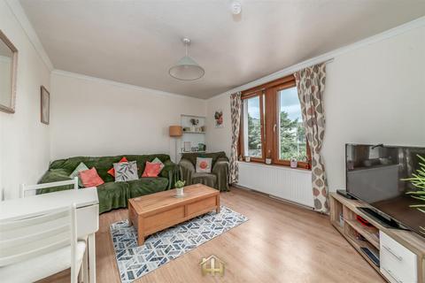 2 bedroom flat for sale, Moncur Crescent, Dundee DD3