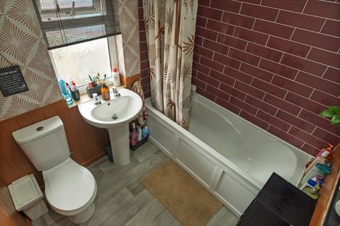 undefined, Manor Road, Bingley BD16