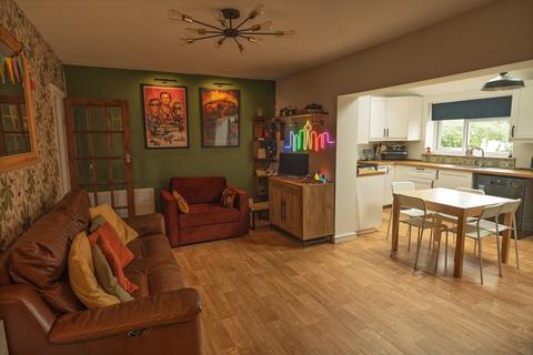 undefined, Manor Road, Bingley BD16