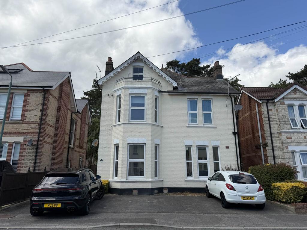 Westbourne Park Road, Bournemouth BH4