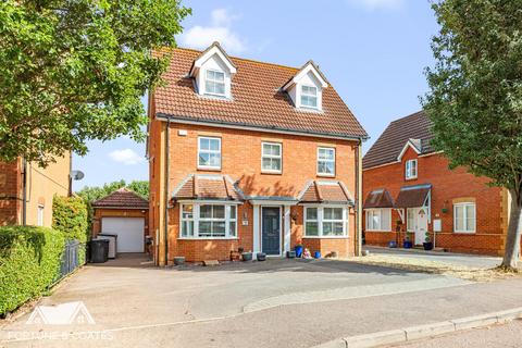5 bedroom detached house for sale, Chelsea gardens, Harlow