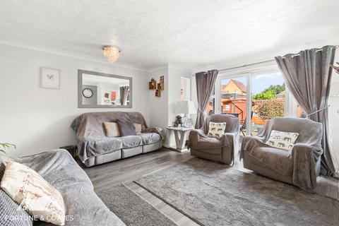 5 bedroom detached house for sale, Chelsea gardens, Harlow