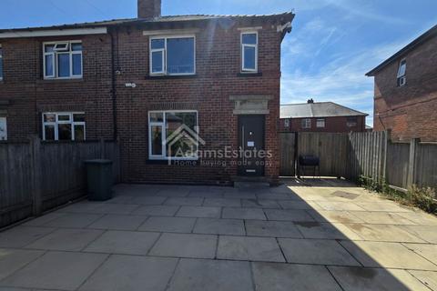 3 bedroom semi-detached house for sale, Castle Crescent, Dewsbury