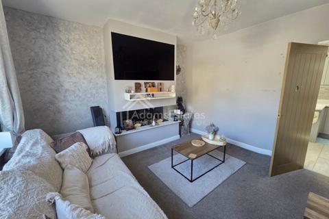 3 bedroom semi-detached house for sale, Castle Crescent, Dewsbury