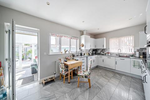 2 bedroom semi-detached bungalow for sale, Lincolnshire PE11
