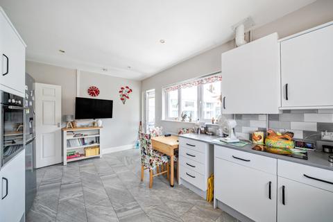 2 bedroom semi-detached bungalow for sale, Lincolnshire PE11