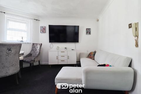 2 bedroom flat for sale, Railway Street, CARDIFF