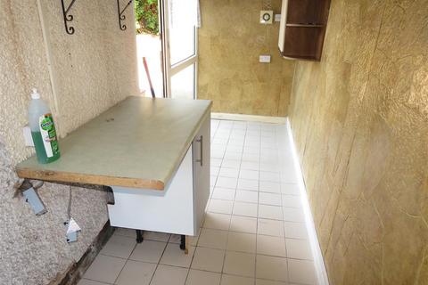 2 bedroom end of terrace house for sale, School Lane, Birmingham B34