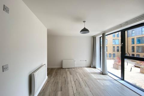 2 bedroom flat to rent, Upper Stone Street Maidstone ME15