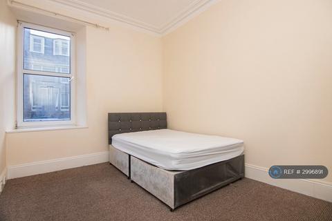 2 bedroom flat to rent, Victoria Road, Aberdeen, AB11