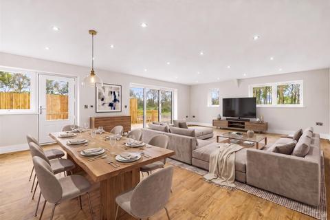 4 bedroom bungalow for sale, Spalford Road, North Scarle