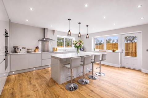 4 bedroom bungalow for sale, Spalford Road, North Scarle