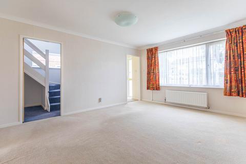 3 bedroom semi-detached house for sale, The Beagles, Cashes Green, Stroud