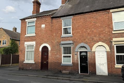 3 bedroom terraced house to rent, Lorne Street, Kidderminster, DY10