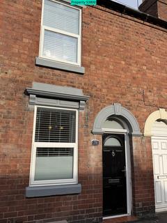 3 bedroom terraced house to rent, Lorne Street, Kidderminster, DY10