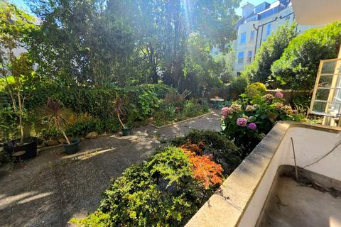 2 bedroom flat for sale, Flat 2 Quain Court, Sandgate Road, Folkestone, Kent, CT20 2HH