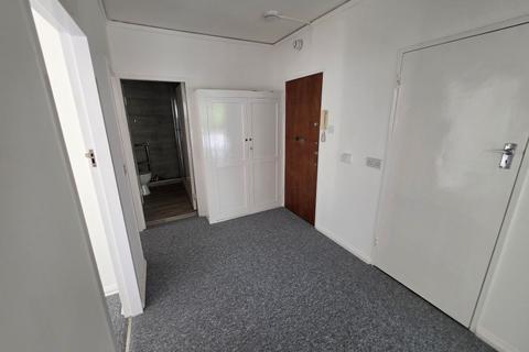 2 bedroom flat for sale, Flat 2 Quain Court, Sandgate Road, Folkestone, Kent, CT20 2HH