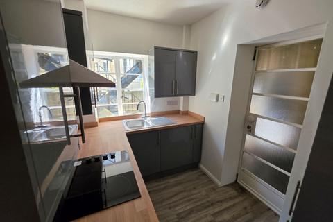 2 bedroom flat for sale, Flat 2 Quain Court, Sandgate Road, Folkestone, Kent, CT20 2HH