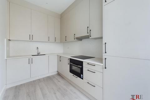 1 bedroom flat to rent, Harrow Road, London, NW10 5PA