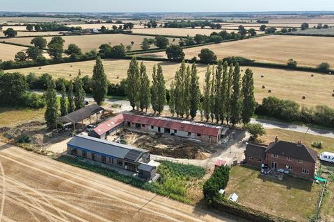 3 bedroom barn conversion for sale, Cockbrook Lane, Old Weston, PE28