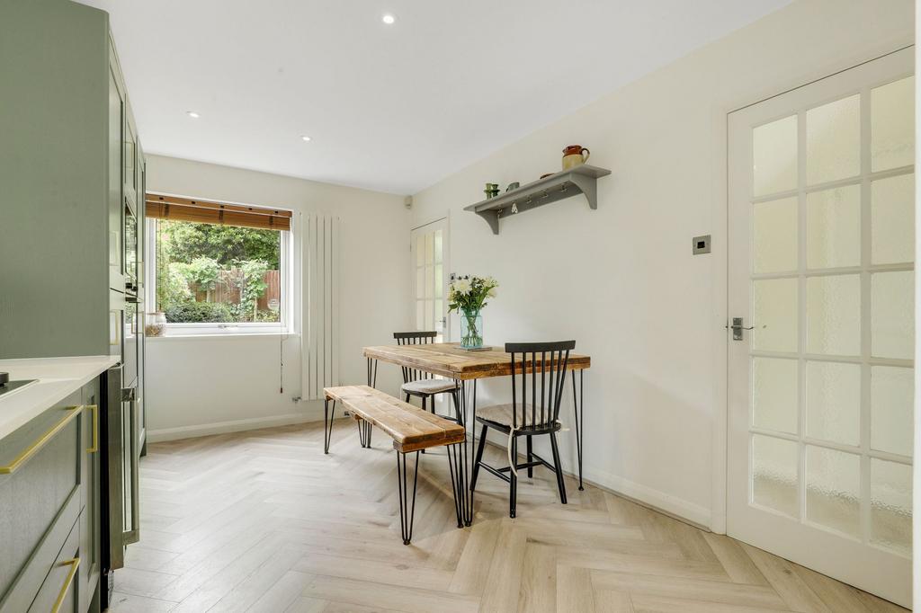 House in Rushcliffe, Compton Acres - View 6