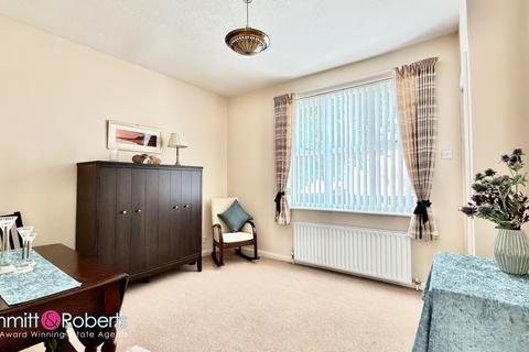 3 bedroom semi-detached house for sale, Burn Park Road, Houghton Le Spring, Tyne And Wear, DH4 5DG