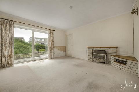 4 bedroom detached house for sale, Highpool Close, Newton, Swansea