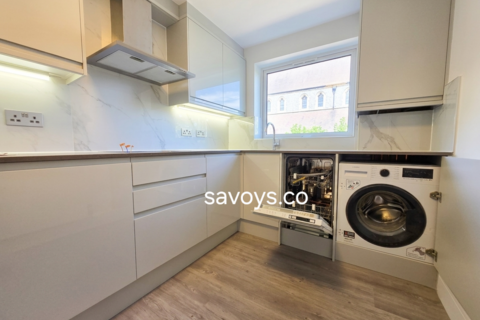 1 bedroom flat to rent, Cameron Close, Myddelton Park, London