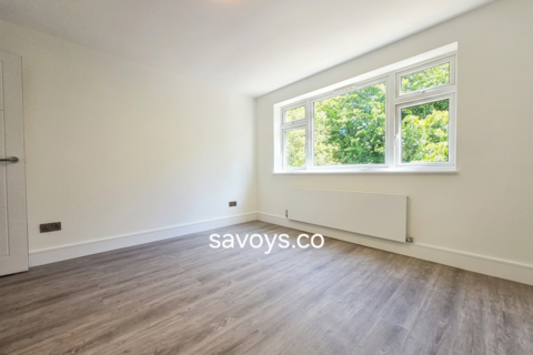 1 bedroom flat to rent, Cameron Close, Myddelton Park, London
