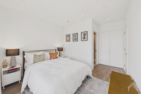 1 bedroom apartment to rent, 10 Aviator Drive, Brent Cross, London NW2 8AP