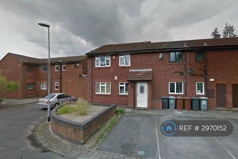 2 bedroom flat to rent, Heron Grove, Leeds, LS17