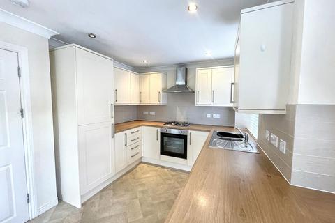 4 bedroom semi-detached house to rent, Petitor Road, Torquay, TQ1