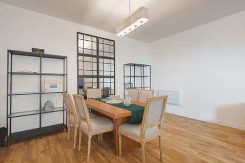 1 bedroom apartment for sale, Fraser House, Market Street