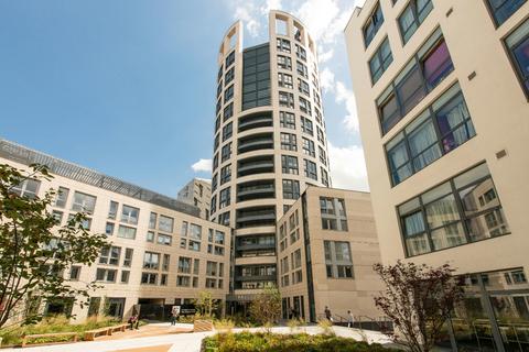 Studio to rent, Eagle Point, City Road, Shoreditch, London, EC1V