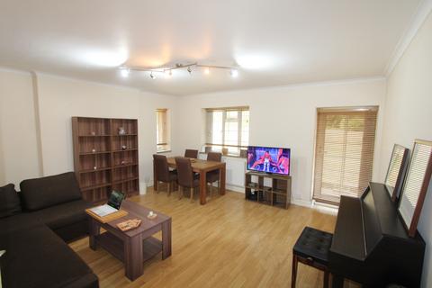 1 bedroom ground floor flat to rent, Thurlby Croft, Mulberry Close, London, NW4