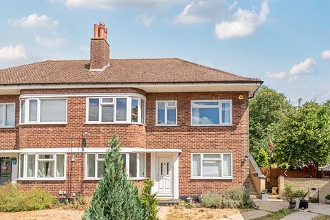 Rosslyn Close, West Wickham, BR4