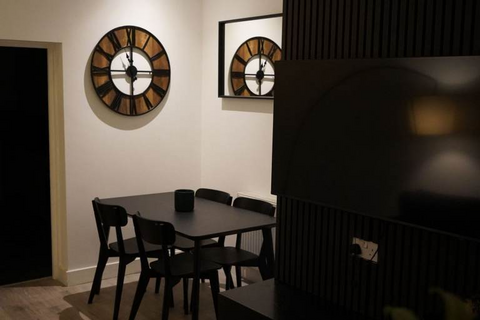 7 bedroom house share to rent, Harrow Road, London, IG11