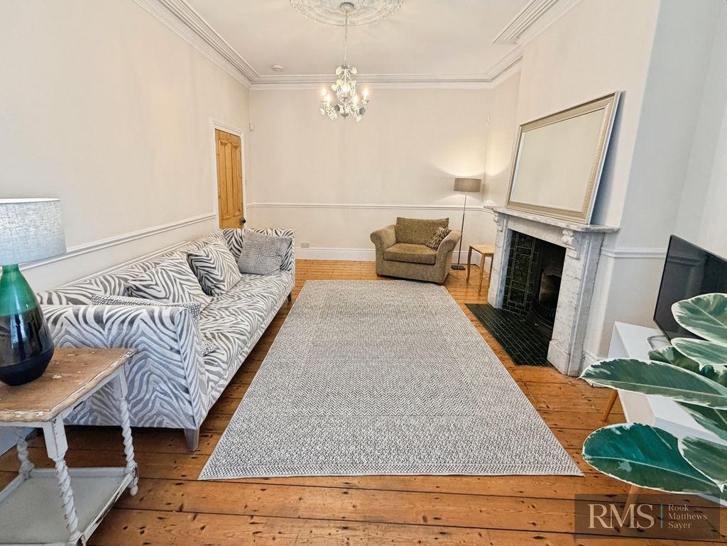 Apartment in Newcastle Upon Tyne - View 3