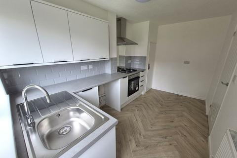 3 bedroom semi-detached house to rent, Wolseley, Tamworth B77