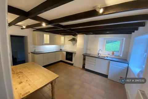 4 bedroom detached house to rent, Rosedown Farm, Hartland, EX39