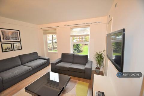 2 bedroom maisonette to rent, Riverside Mansions, London, E1W