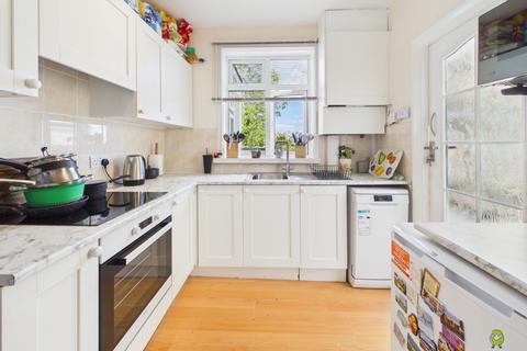 3 bedroom semi-detached house for sale, Hillingdon Road, Bexleyheath, Kent, DA7