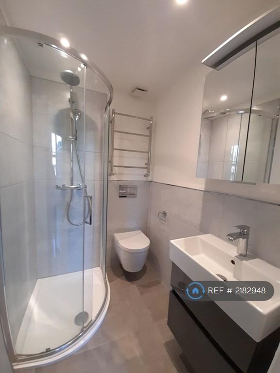 Apartment in London, Royal Borough of Kensington and Chelsea - View 4