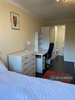 2 bedroom flat to rent, Vesage Court, Holborn, London, EC1N