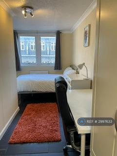 2 bedroom flat to rent, Vesage Court, Holborn, London, EC1N
