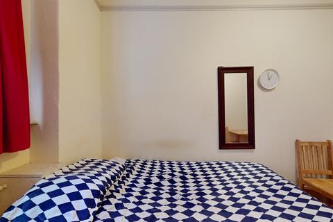 Flat share to rent, Anson Road