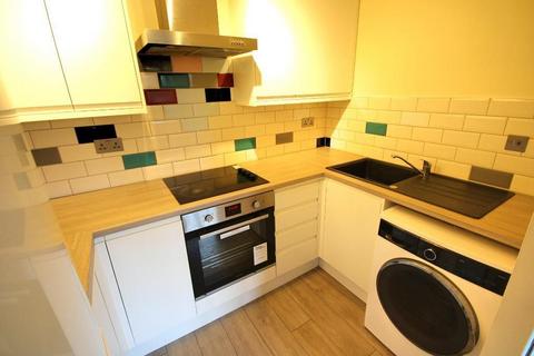 1 bedroom flat to rent, Campion Court, Elmore Close, Wembley