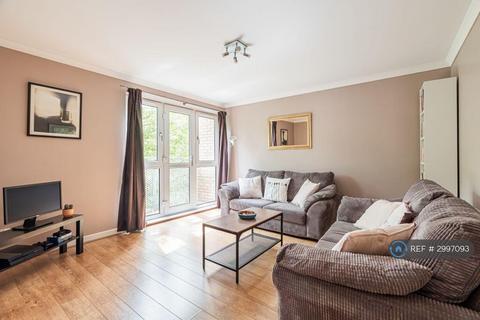 2 bedroom flat to rent, Stenhouse St West, Edinburgh, EH11