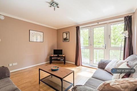 2 bedroom flat to rent, Stenhouse St West, Edinburgh, EH11